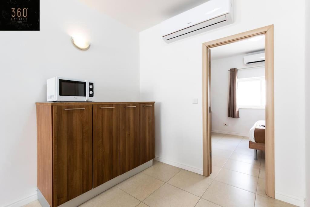 Beautiful, Top Notch 1 Bedroom Apt Just Off The Coast By 360 Estates St. Paul's Bay Bagian luar foto